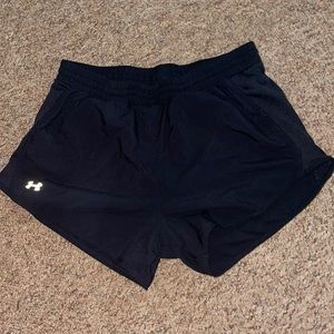 Under amor athletic shorts